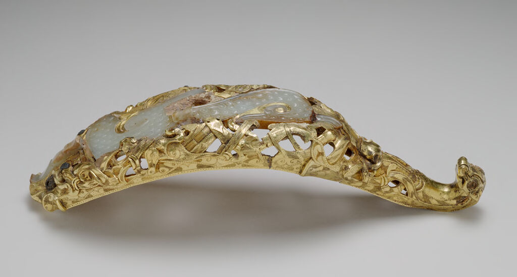Large Gold Buckle With Inlaid Jade Fragments