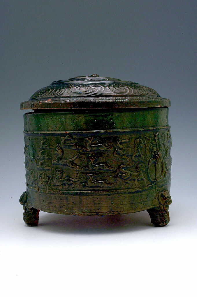Cylindrical Tripod Vessel (Lian) With Domed Cover