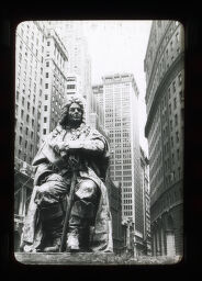 [Statue Of Mayor Abraham De Peyster, New York]
