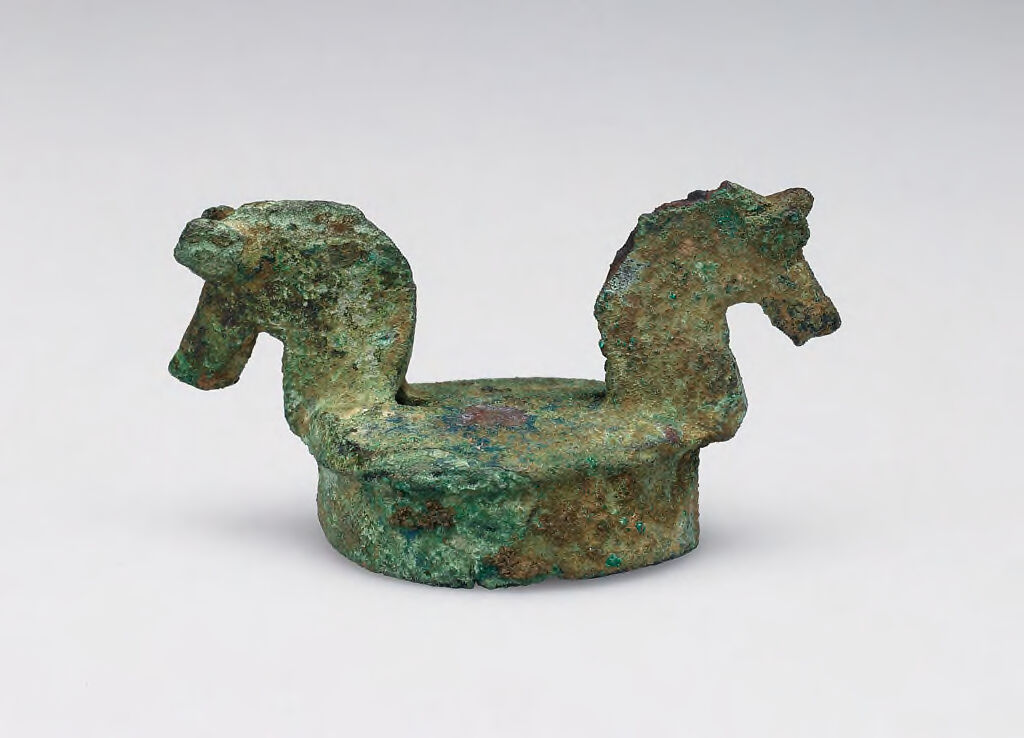 Lid Decorated With Two Horse Heads