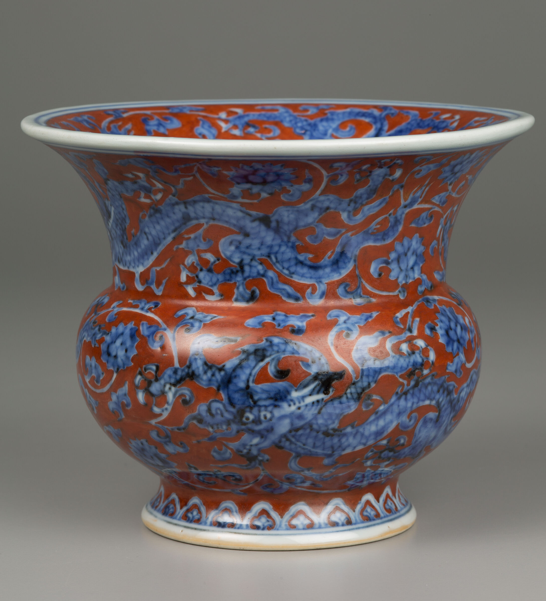 Zhadou-Shaped Vase With Dragons And Scrolling Flower Decor