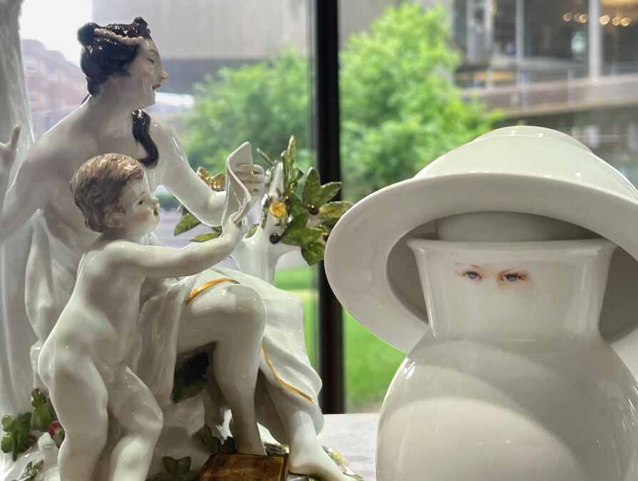 A photograph of a porcelain figure produced by the Meissen Porcelain Manufactory and a porcelain abstract sculpture by artist Arlene Shechet.