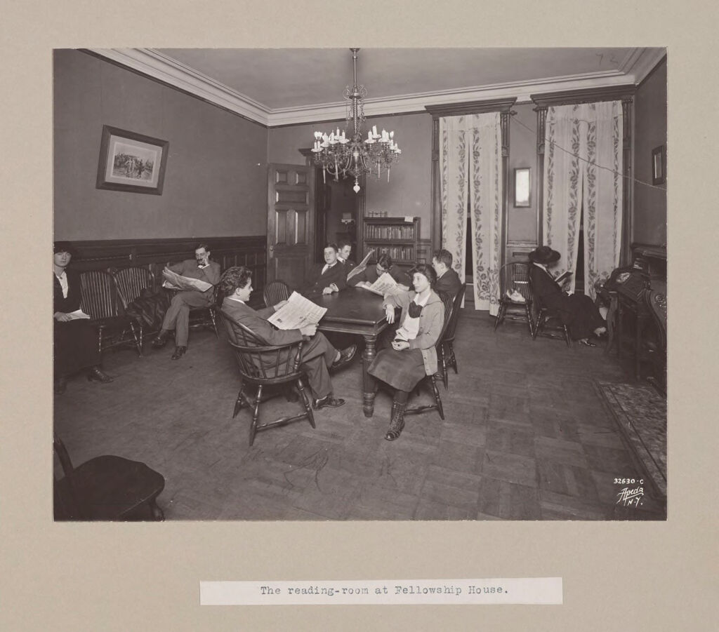 Charity, Children: United States. New York. Pleasantville. Hebrew Sheltering Guardian Society: Hebrew Sheltering Guardian Society Orphan Asylum, Pleasantville, New York: The Reading-Room At Fellowship House.
