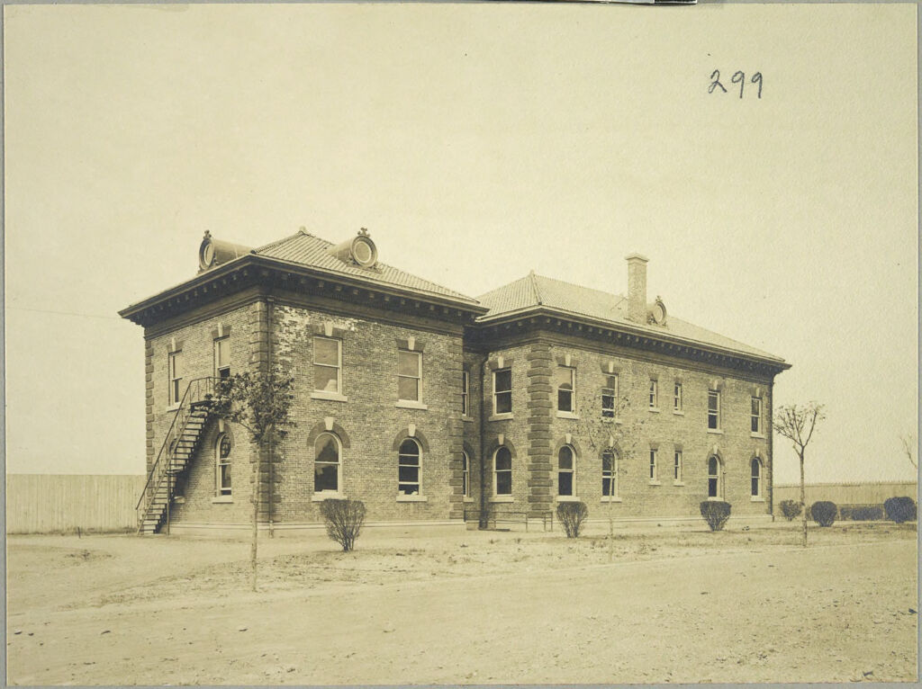Charity, Aged: United States. New York. New York City. Home For Aged And Infirm, Brooklyn Division, Flatbush: Home For Aged And Infirm, Brooklyn Division, Flatbush (New York City Almshouse System): Pavilion For Observation Of The Insane