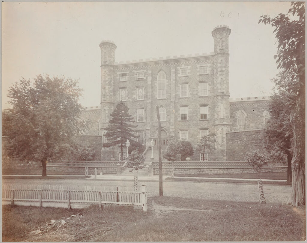 Crime, Prisons: United States. New York. Brooklyn. King's County Penitentiary: Department Of Correction, New York City: King's County Penitentiary. Brooklyn.: Entrance To Penitentiary.