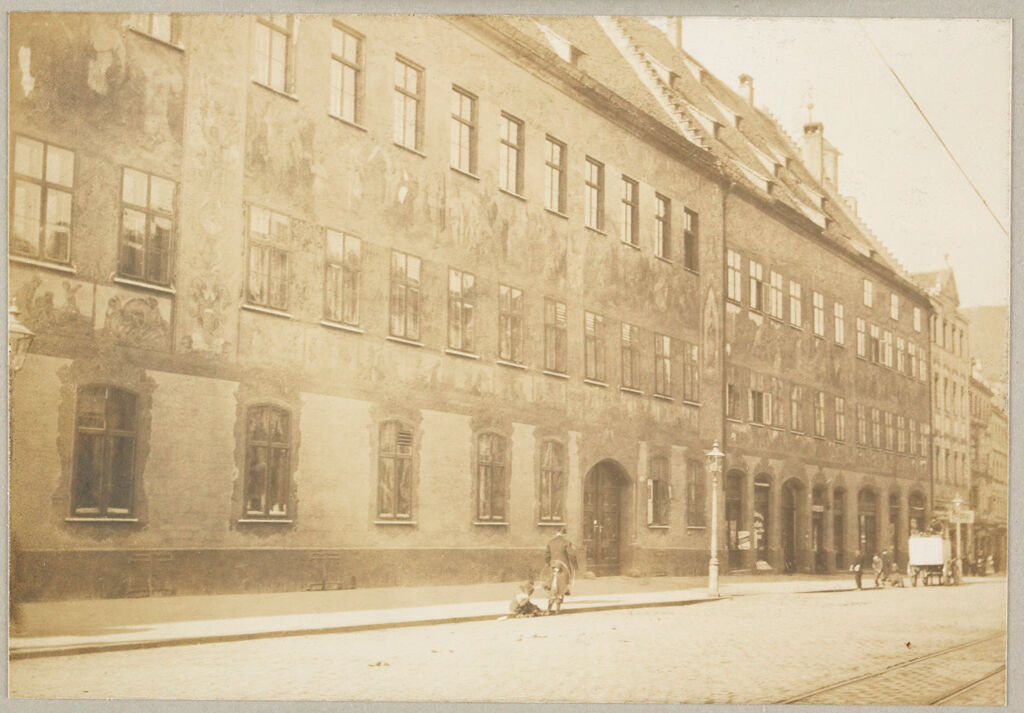 Housing, Conditions: Germany. Augsberg. Streets: Social Conditions In German Cities: 1905: Residence Of The Fugger Family: Augsburg.
