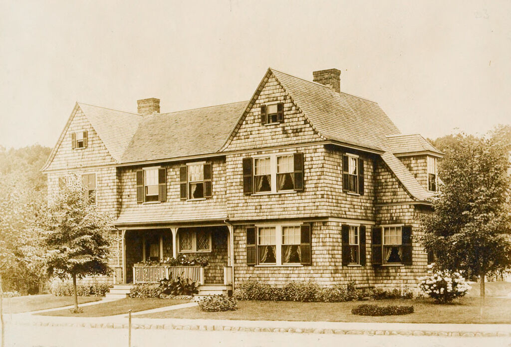 Industrial Problems, Welfare Work: United States. Massachusetts. Hopedale. The Draper Company: Draper Company, Hopedale, Mass: Houses Rented By The Company To Employees