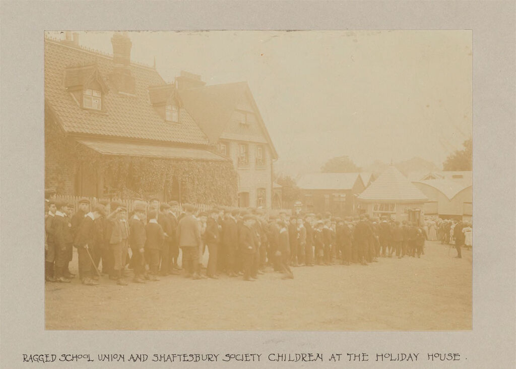 Recreation, Outings: Great Britain, England. London. Holiday House, Ragged School Union: Social Conditions In London, England, 1903: September - 1903.: Ragged School Union And Shaftesbury Society Children At The Holiday House.