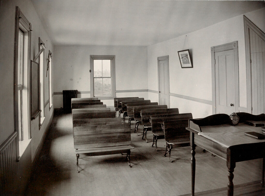 Charity, Children: United States. New Hampshire. Manchester. St. Peter's Orphanage For Boys: New Hampshire State Charitable And Correctional Institutions.: Fourth Grade Class-Room.