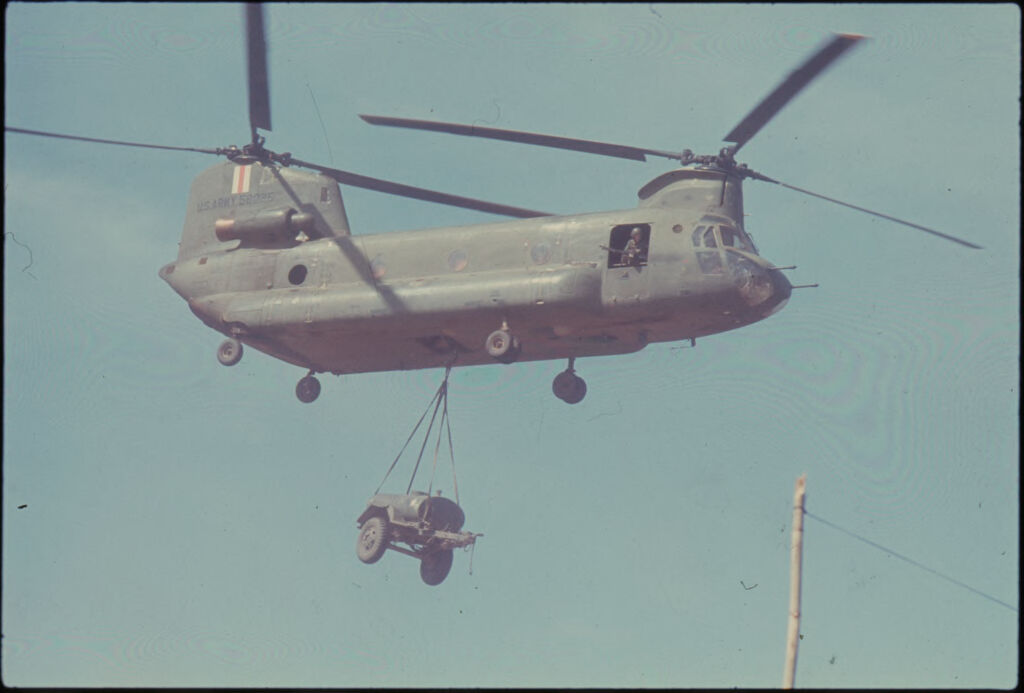 Untitled (Chinook Helicopter Carrying Artillery, Vietnam)